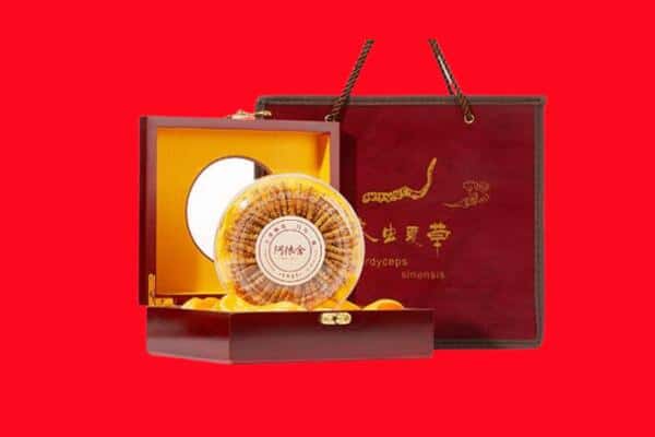 收购资讯:海南省保亭县回收冬虫夏草是按克吗